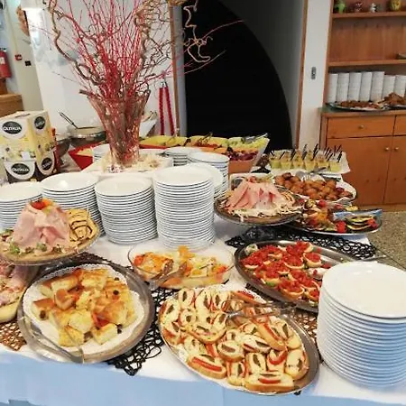 מלון Playa Blanca 3*