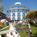 Hotel Playa Blanca 3*