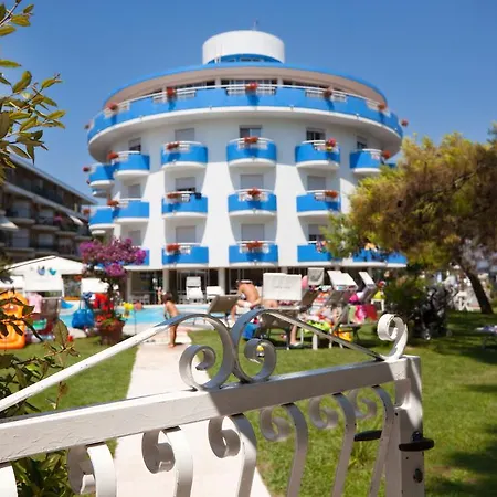 Szálloda Playa Blanca 3*